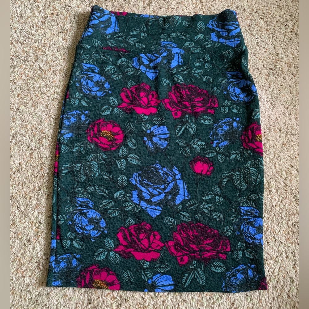 Pencil skirt